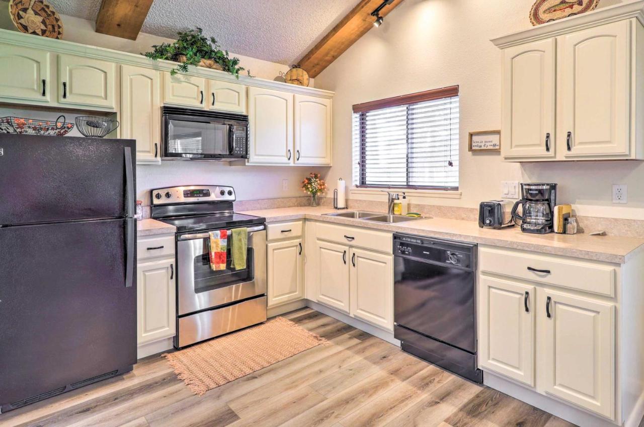 Cozy Pagosa Springs Townhome Fire Pit And Patio! Buitenkant foto